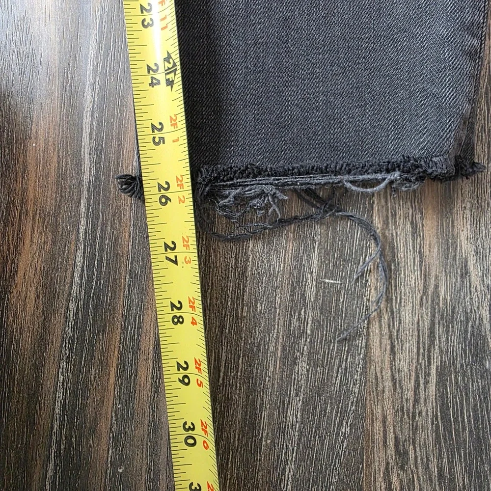 ZARA HW Slim Black Denim Straight Leg Cropped Raw Hem Jeans Women's Size 4‎